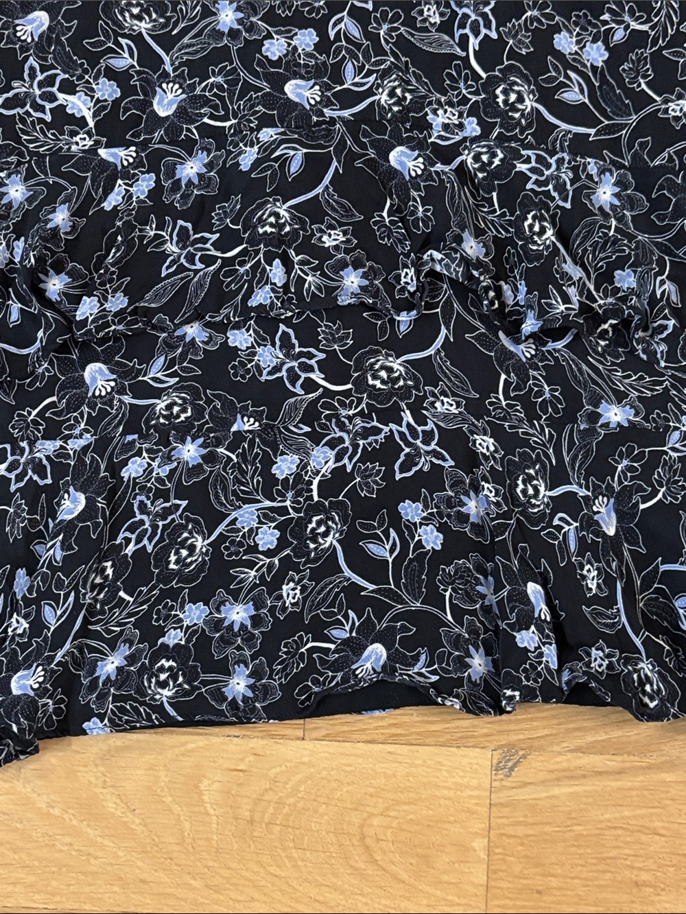Parker Marengo Silk Blend Floral A-line Dress Medium 8 Long Sleeve Black Blue - Picture 5 of 16